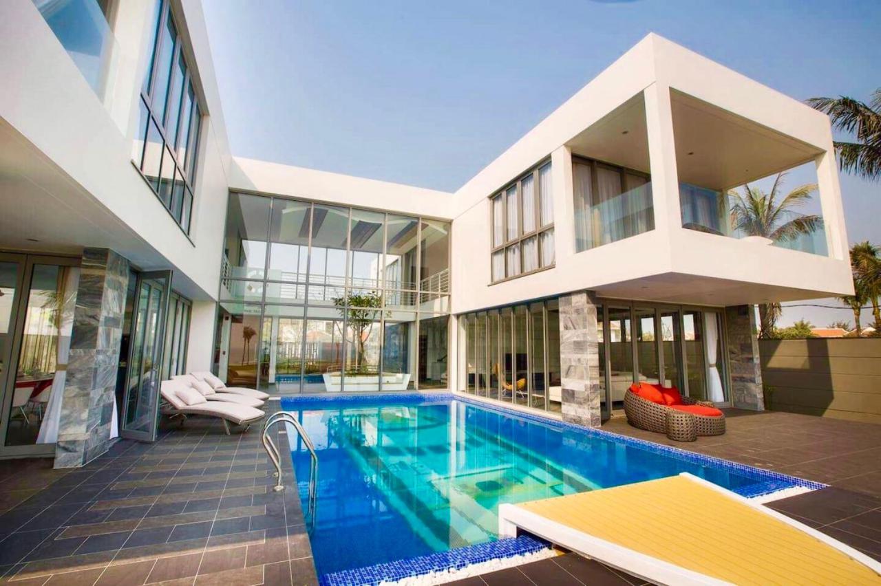 Beach Pool Villa