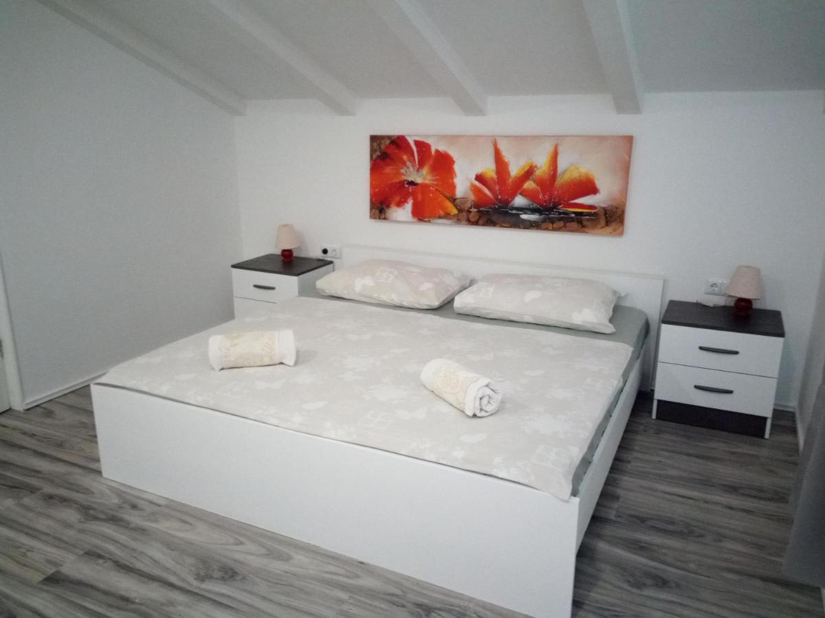 Apartment mit Meerblick