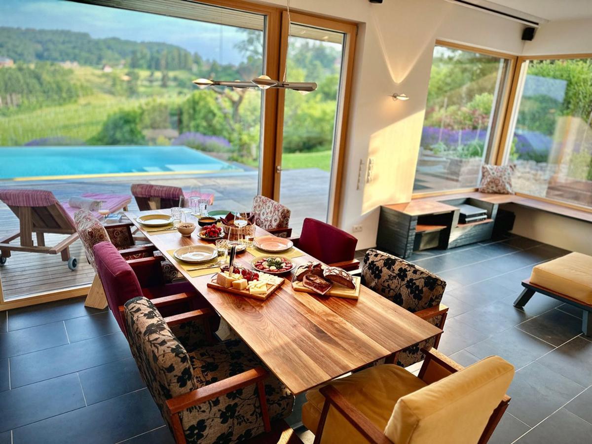 Das Rizzi - Bed and Breakfast Grössing