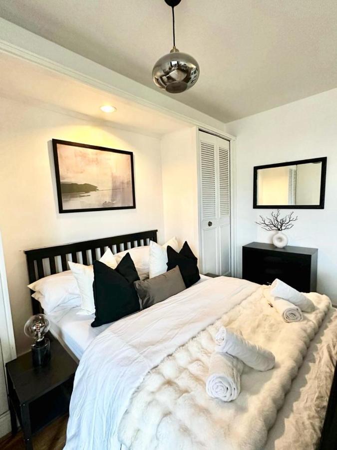 Studio Kensington London - 24 7 Security - B&B