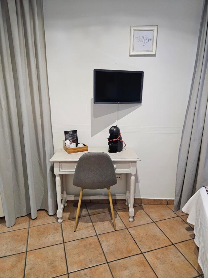 Camera Doppia con Letti Singoli