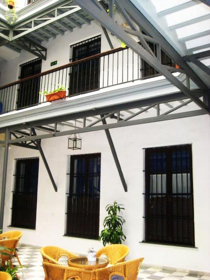 Apartamentos Larga 70 - B&B El Puerto de Santa María