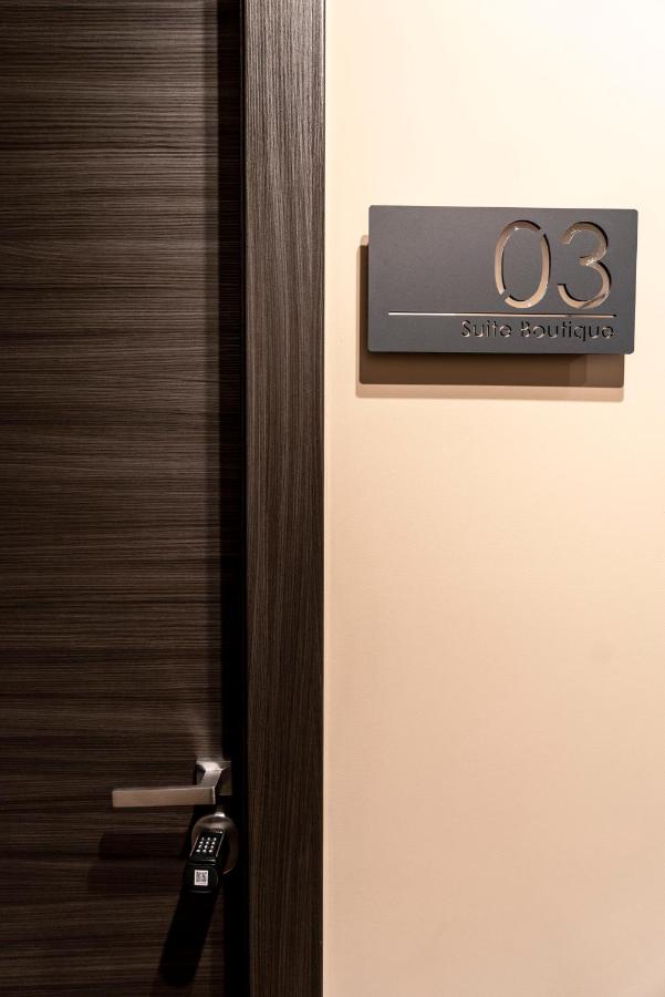 Luci Su Cavour - B&B
