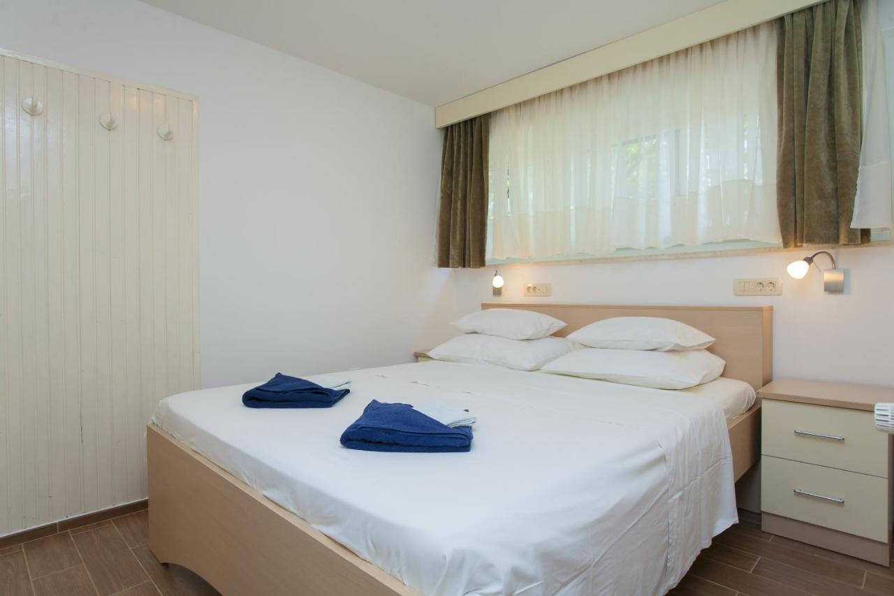 Appartamento con 1 Camera da Letto (2 Adulti) 