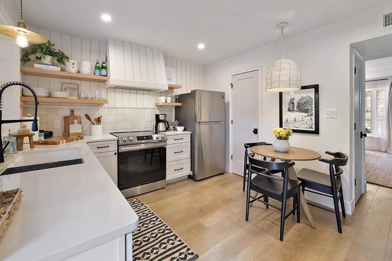 The Augustine - Steps to Downtown w King Bed - Bed and Breakfast Mount Dora