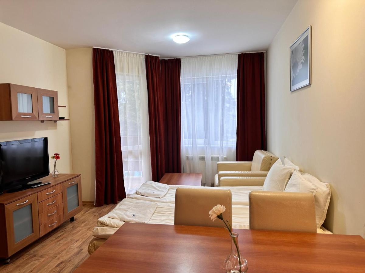 B&B Borowez - Luxury one bed apartment with hydro bath in Royal Plaza - Bed and Breakfast Borowez