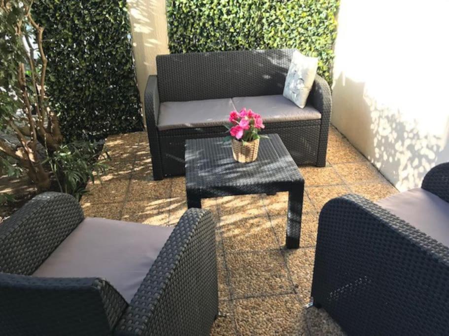 Studio rez-de-jardin proche plage et centre ville - B&B