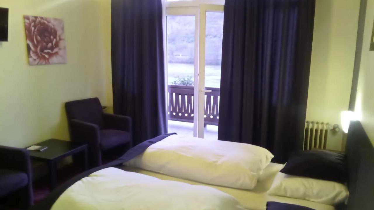Tweepersoonskamer met 1 of 2 Bedden en Balkon