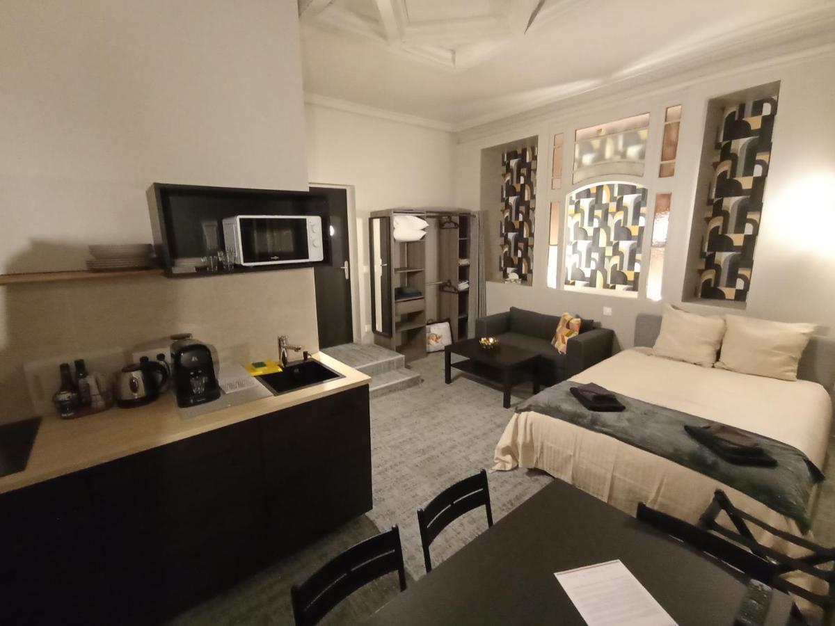 Le 12 wifi neuf app 01 - B&B Saint-Etienne