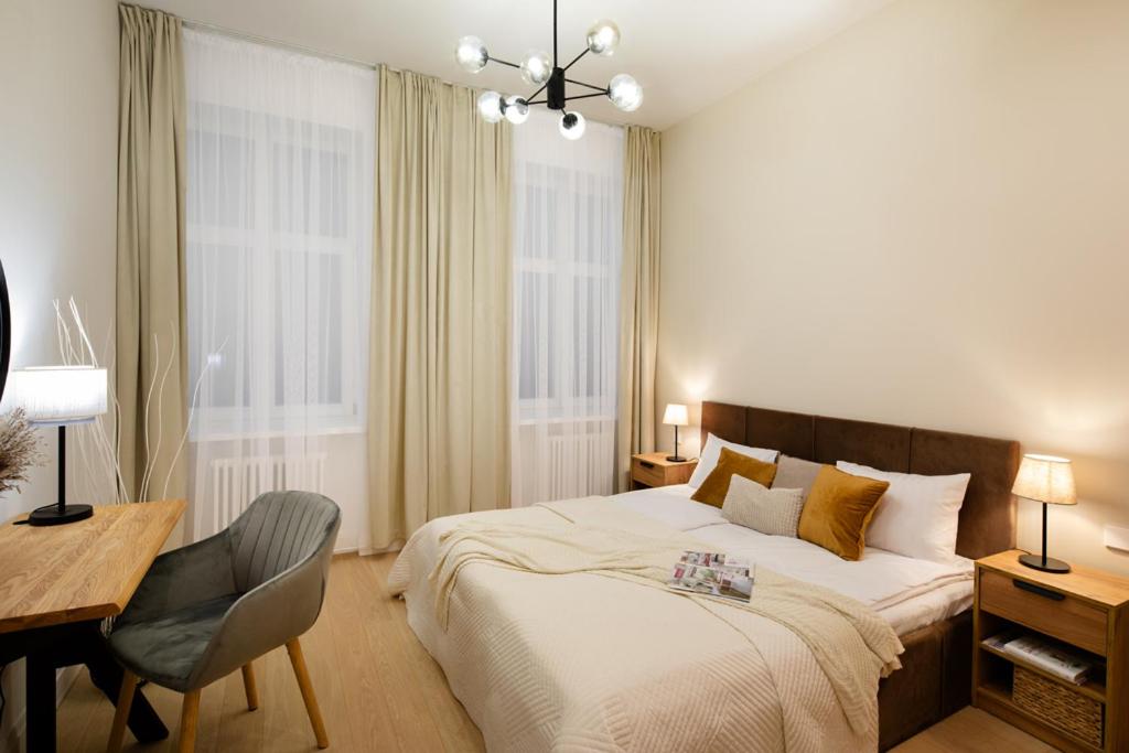 Deluxe Apartment