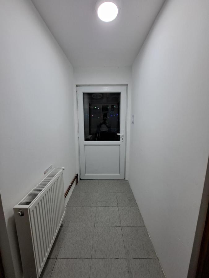 Zweibettzimmer mit eigenem Bad