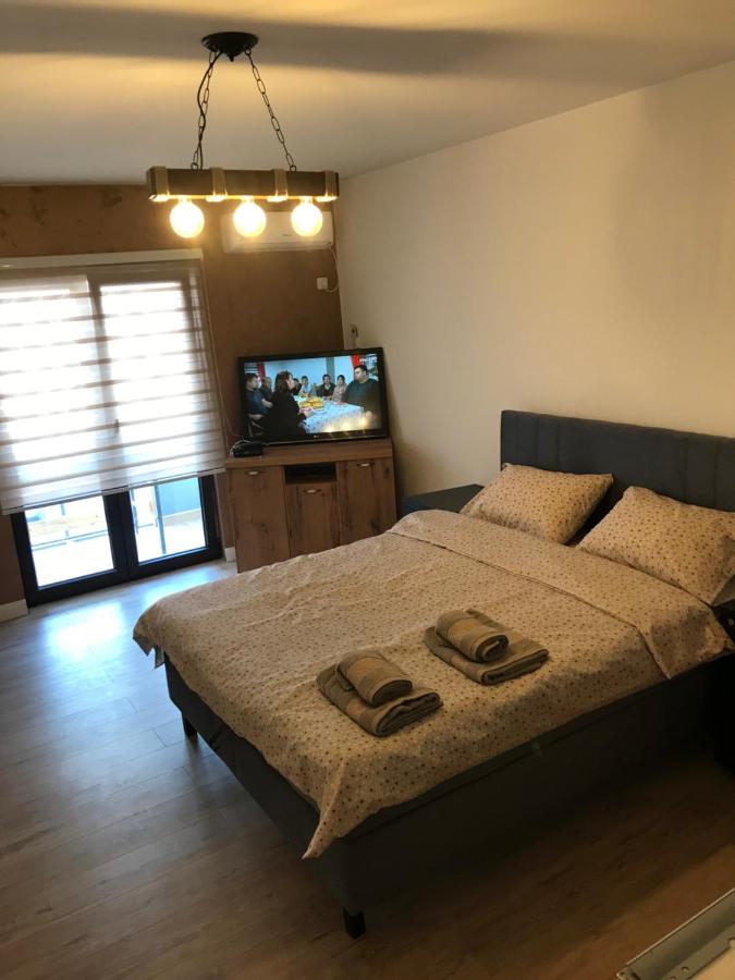B&B Kraljevo - Apartman sa bracnim krevetom - Bed and Breakfast Kraljevo