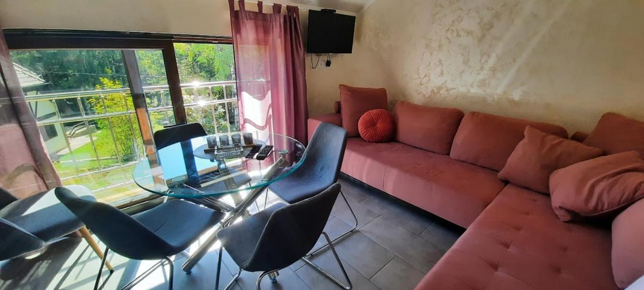 Apartman Nevena Divčibare 2 - Chambres d’hôtes Divčibare