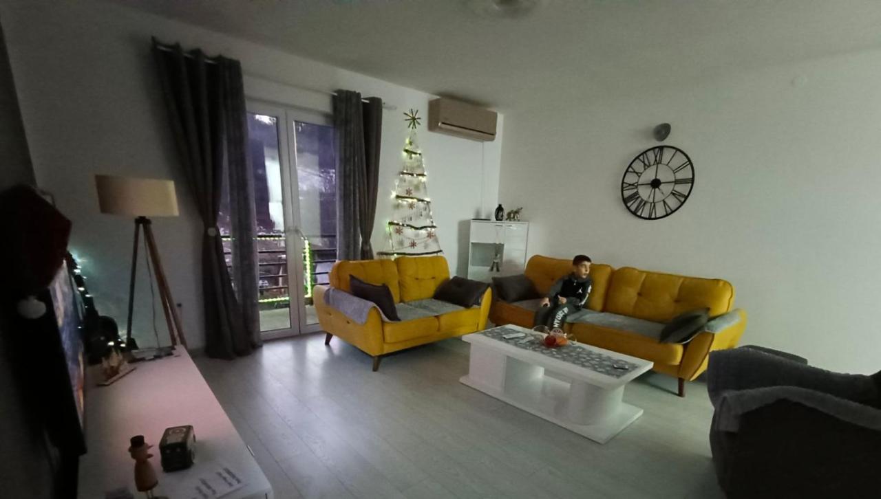 Apartman Irvas Kolasin - B&B Kolašin