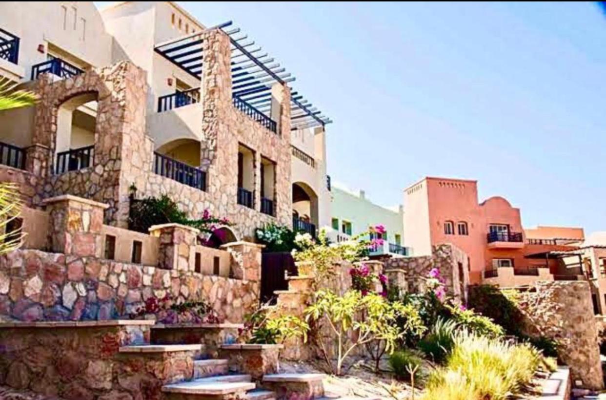 Azzura appartment sahl hashesh with private garden - B&B