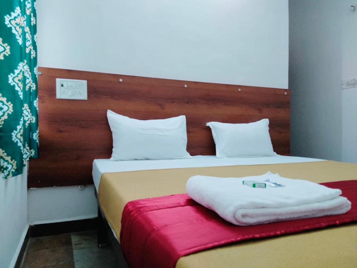 B&B Chennai - Hotel Royal Green Inn - Bed and Breakfast Chennai