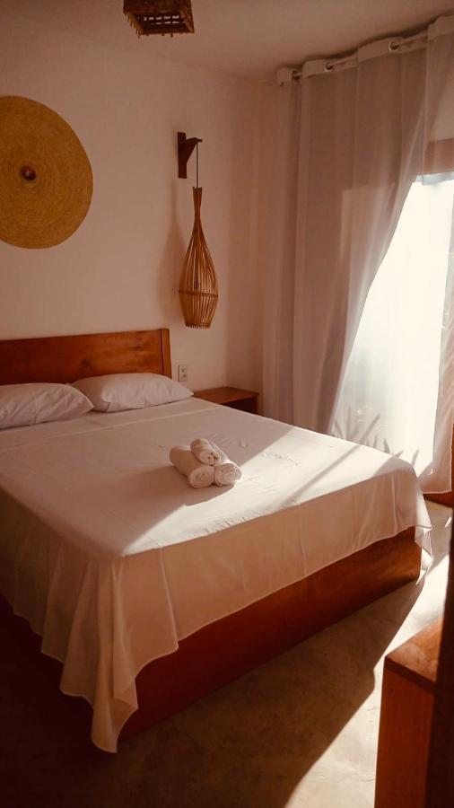 Chambre Lit Queen-Size - Vue sur Jardin