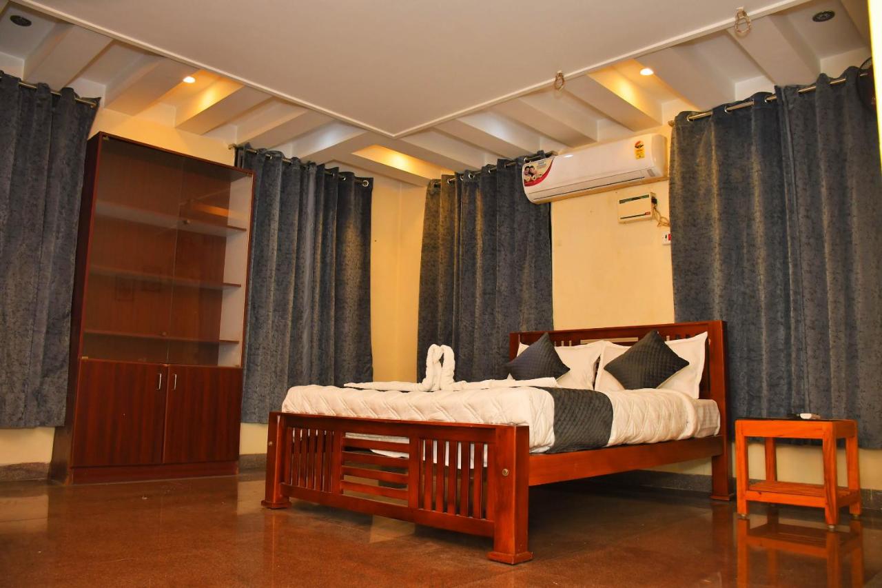 B&B Pondicherry - Revive Inn Pondy - Rooms & Villa - Bed and Breakfast Pondicherry