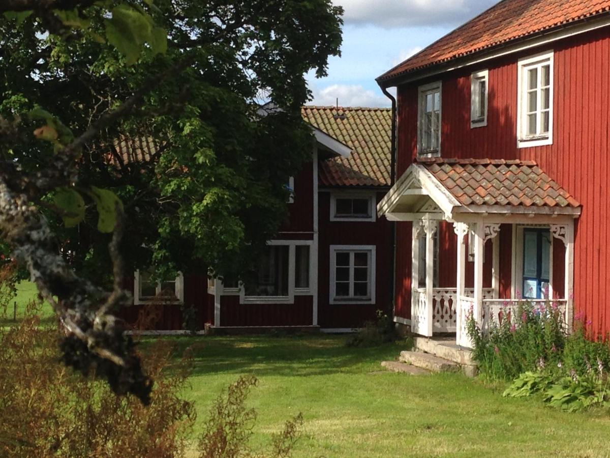 Historisches großes Holzhaus von 1860, Familienferienhof Sörgården 1, Åsenhöga, Granstorp - B&B