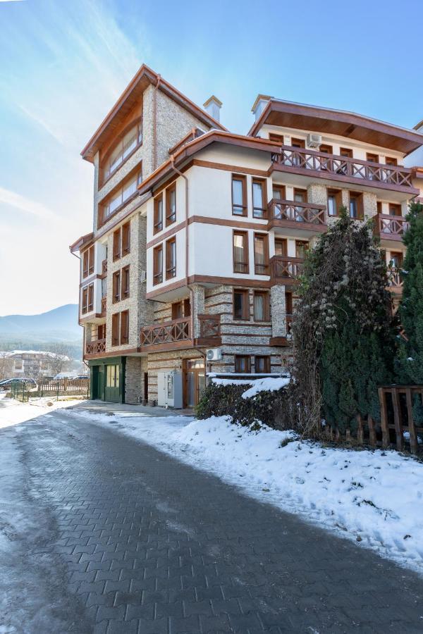 Light One Bed Flat next to the Ski Lift - B&B