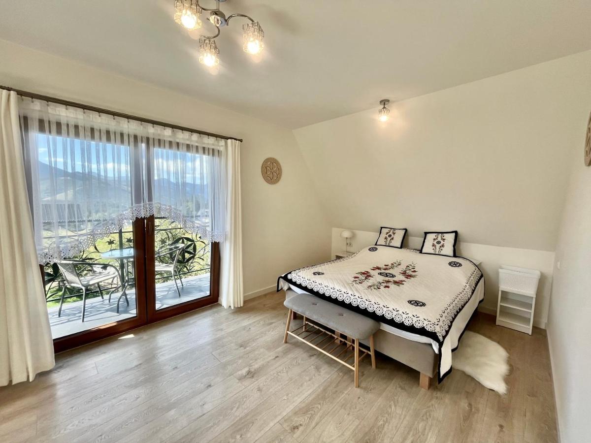 Studio with Balcony