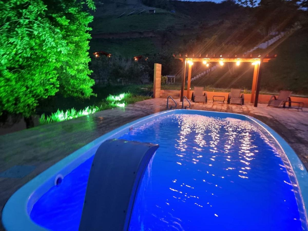 Chalé Faisão Recanto Buscapé SFX - B&B São Francisco Xavier