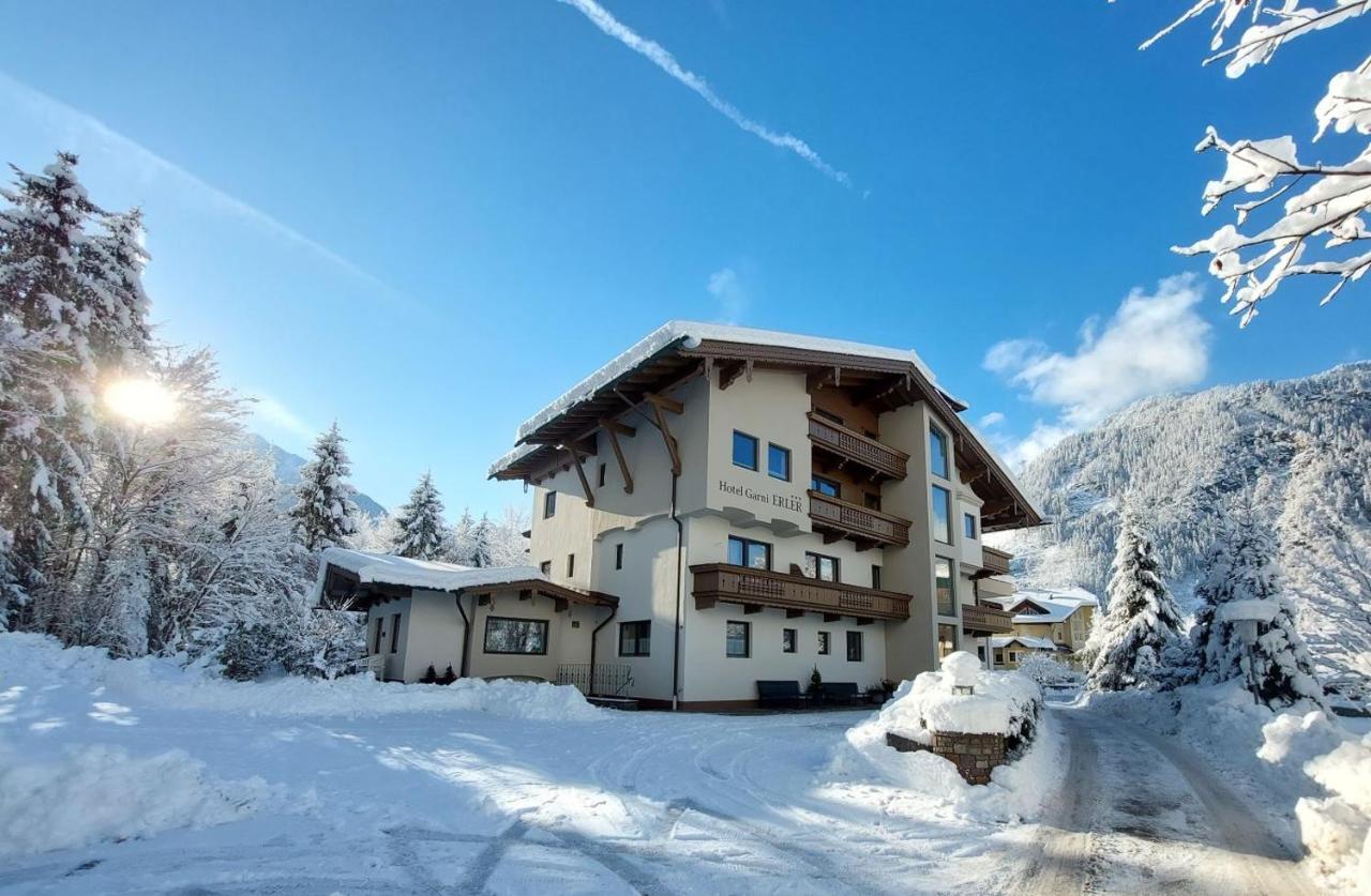 B&B Mayrhofen - Hotel Garni Erler - Bed and Breakfast Mayrhofen