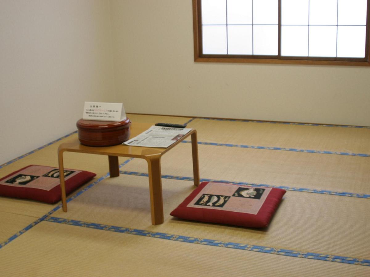 Japanese-Style Room