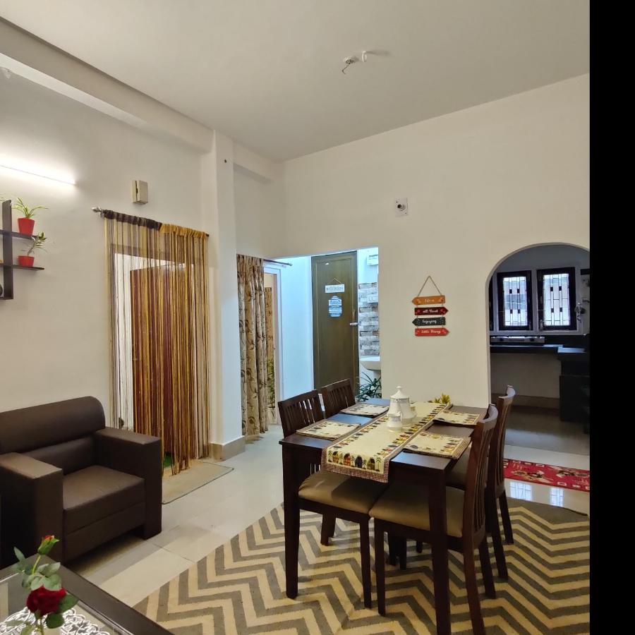 B&B Guwahati - D' Aroma Homestay - Bed and Breakfast Guwahati