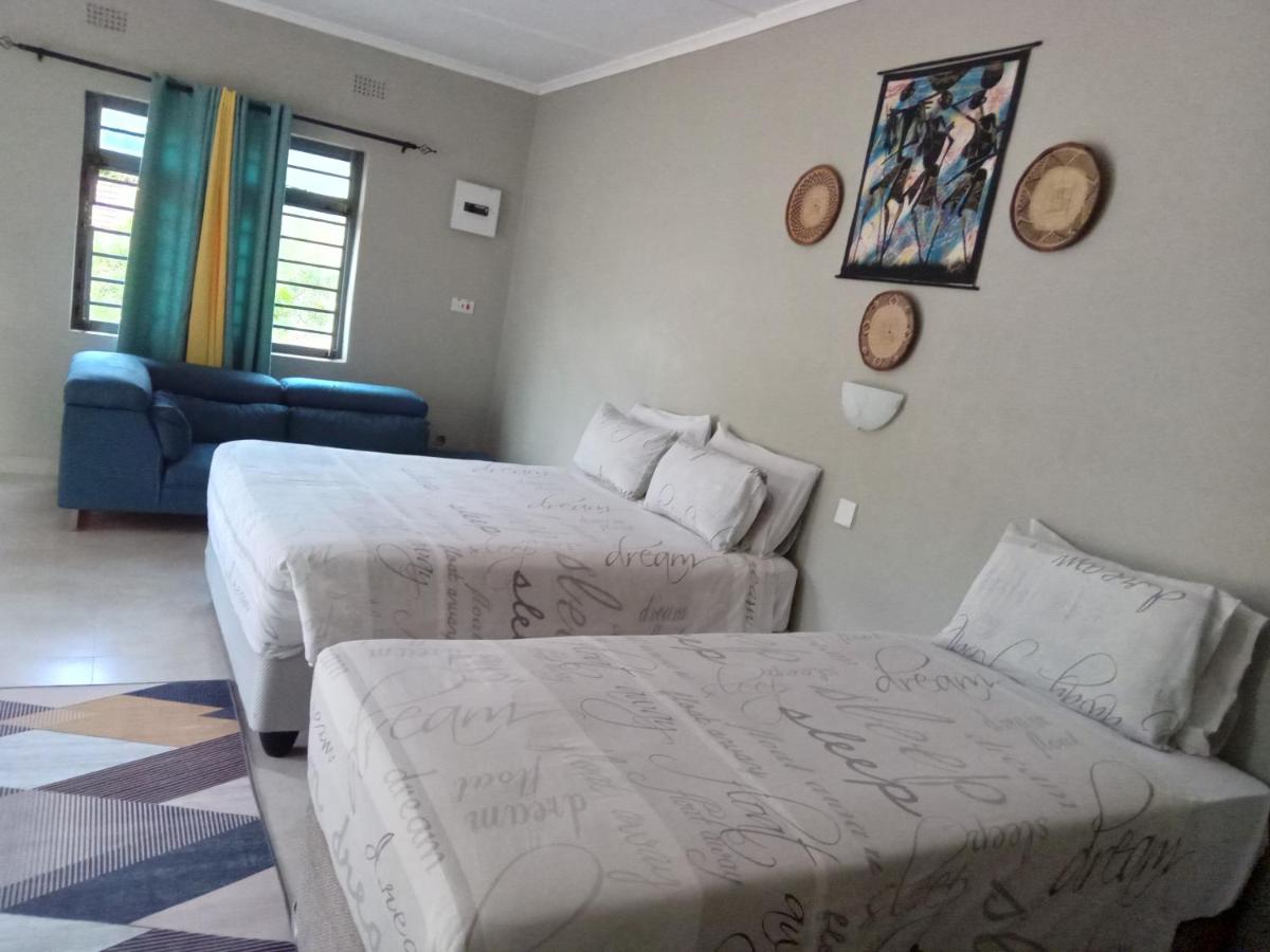 Habitación Familiar con baño privado