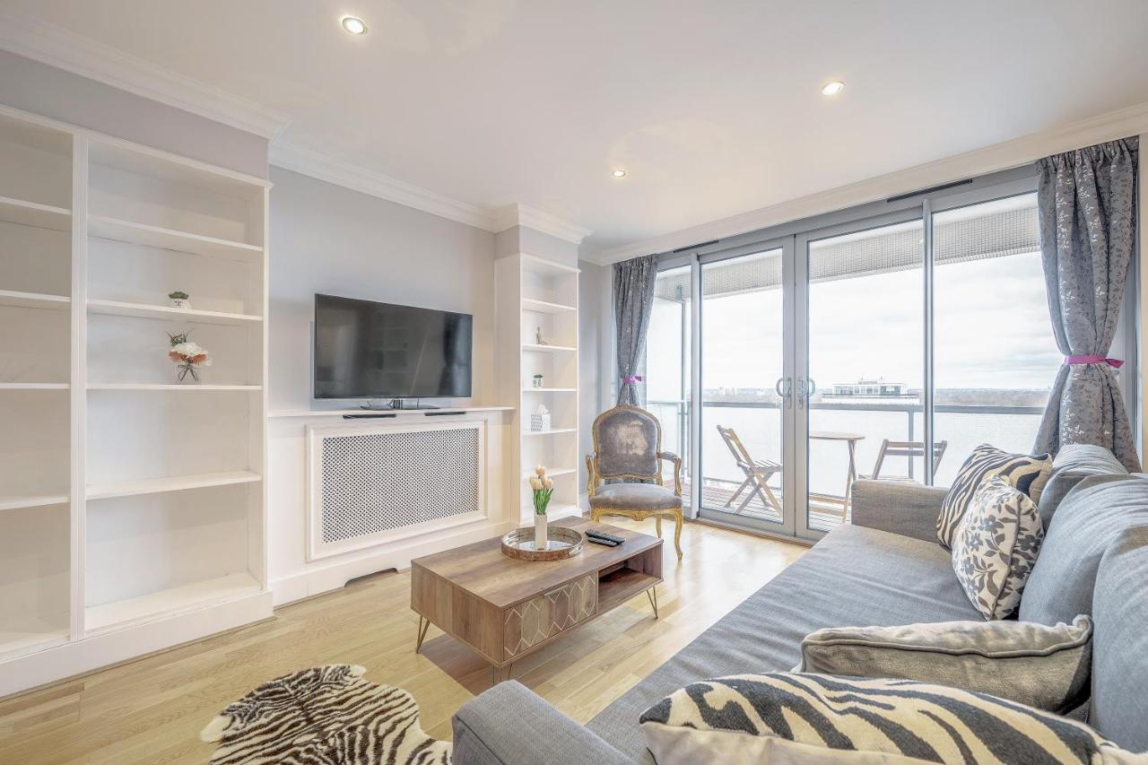 Stunning Flat on King's Road, Chelsea with Balcony - Ferienwohnung London