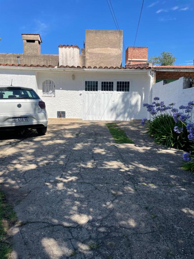 Hermosa casa con Pileta - B&B Villa Carlos Paz