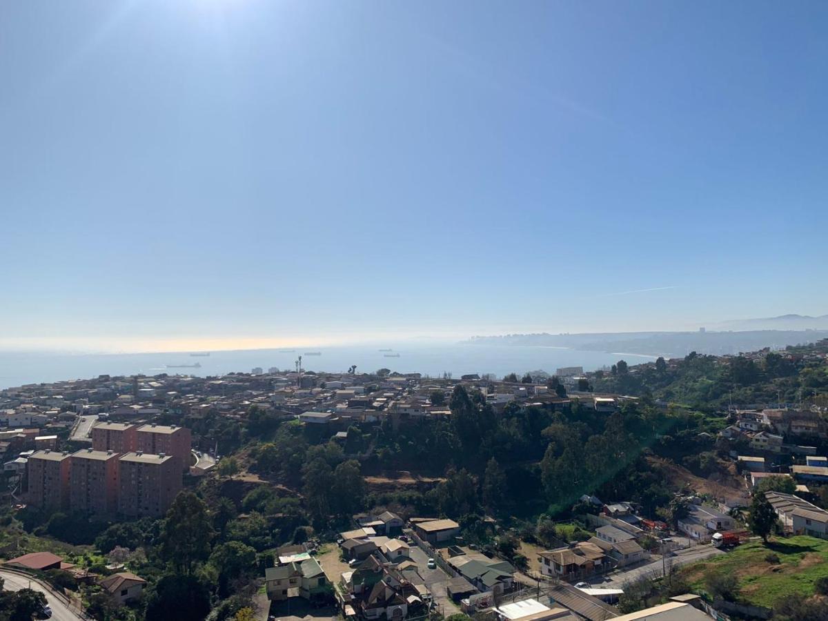 Valpo y su encanto, a pasos de Viña y la costa - B&B Viña del Mar