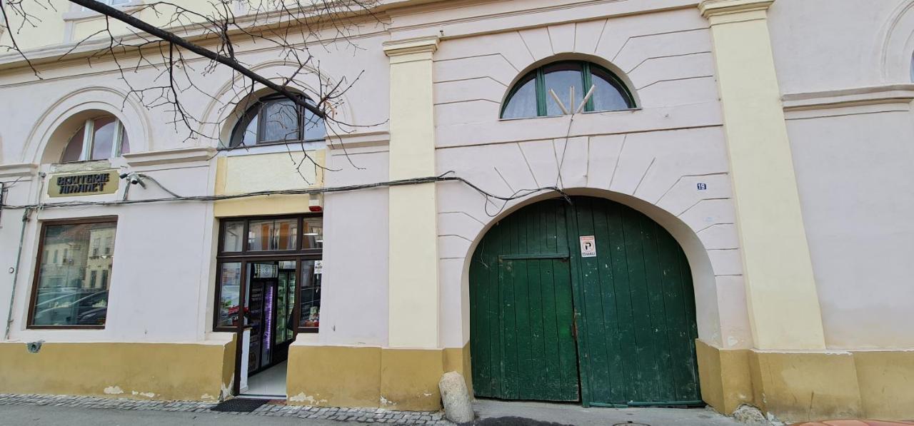 Downtown Cio Apartment - B&B Sibiu
