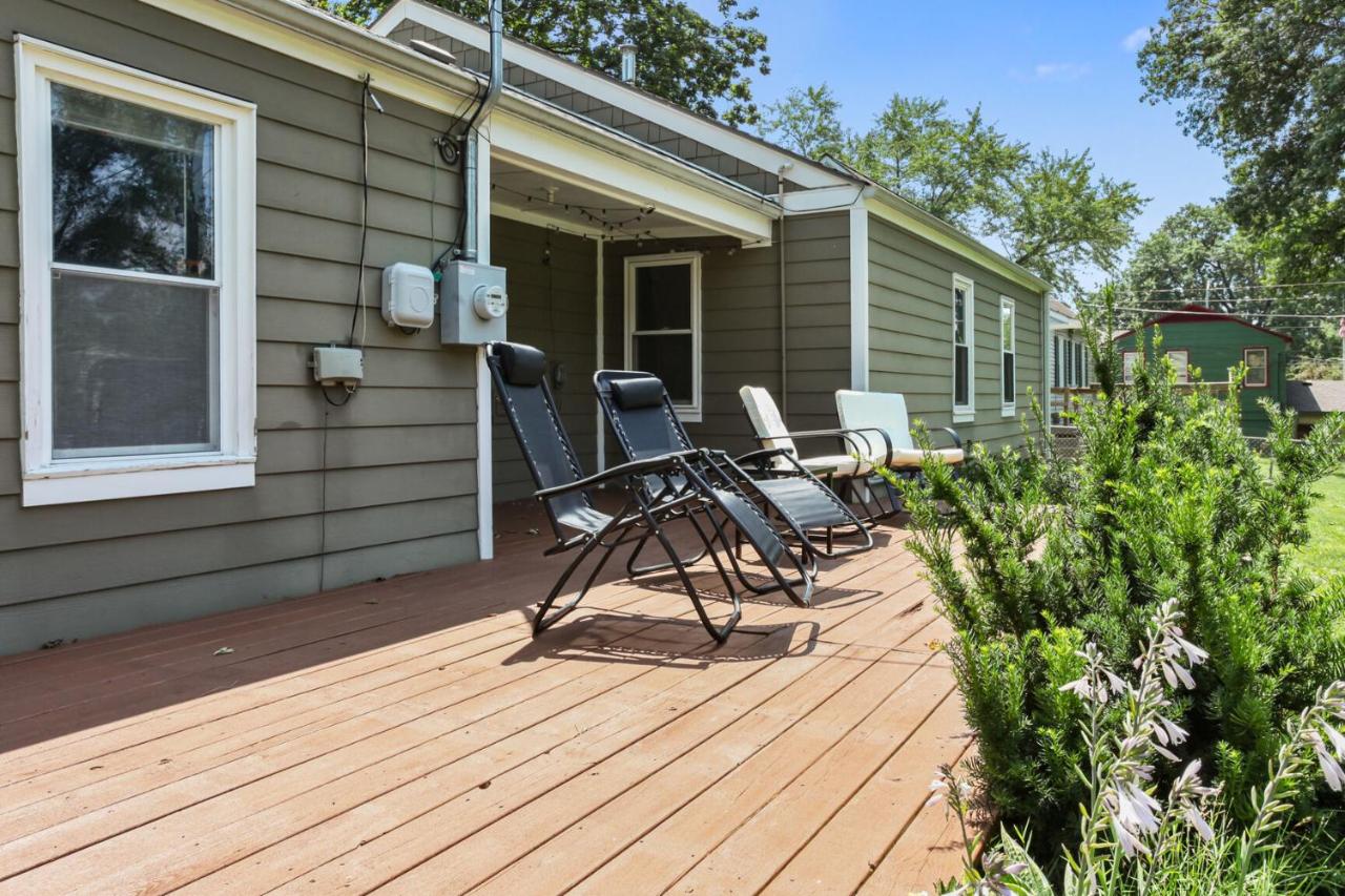 3 Bedroom Home - B&B Overland Park