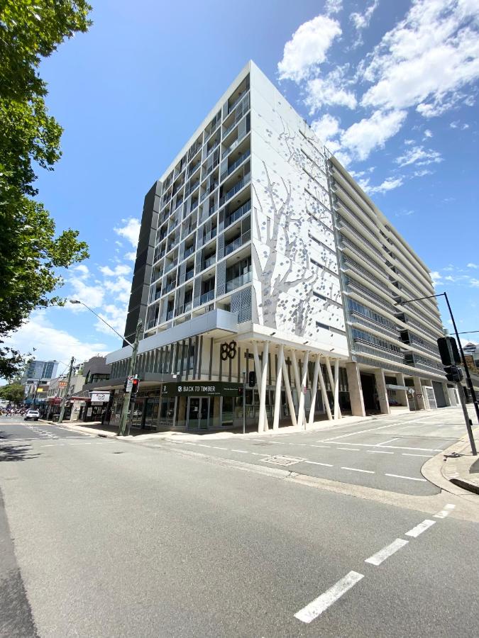 B&B Sydney - Premium Apartments Chatswood - Bed and Breakfast Sydney