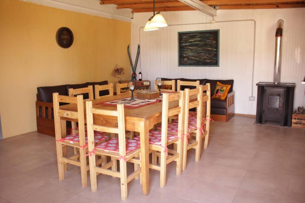 Cabaña El Bosquecito con vista al dique - Bed and Breakfast Potrerillos