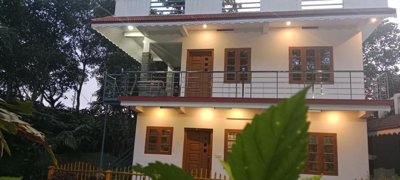 B&B Vagamon - Silver home stay vagamon - Bed and Breakfast Vagamon