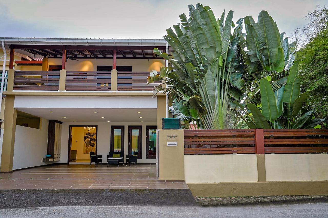 Villa con 4 Camere da Letto