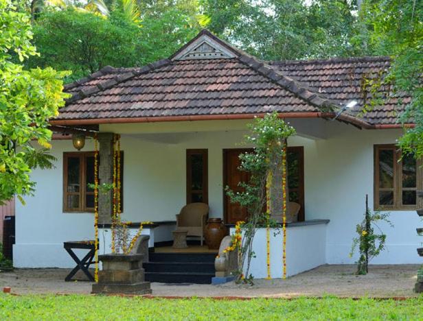 Ananda Marari Heritage Villa - B&B