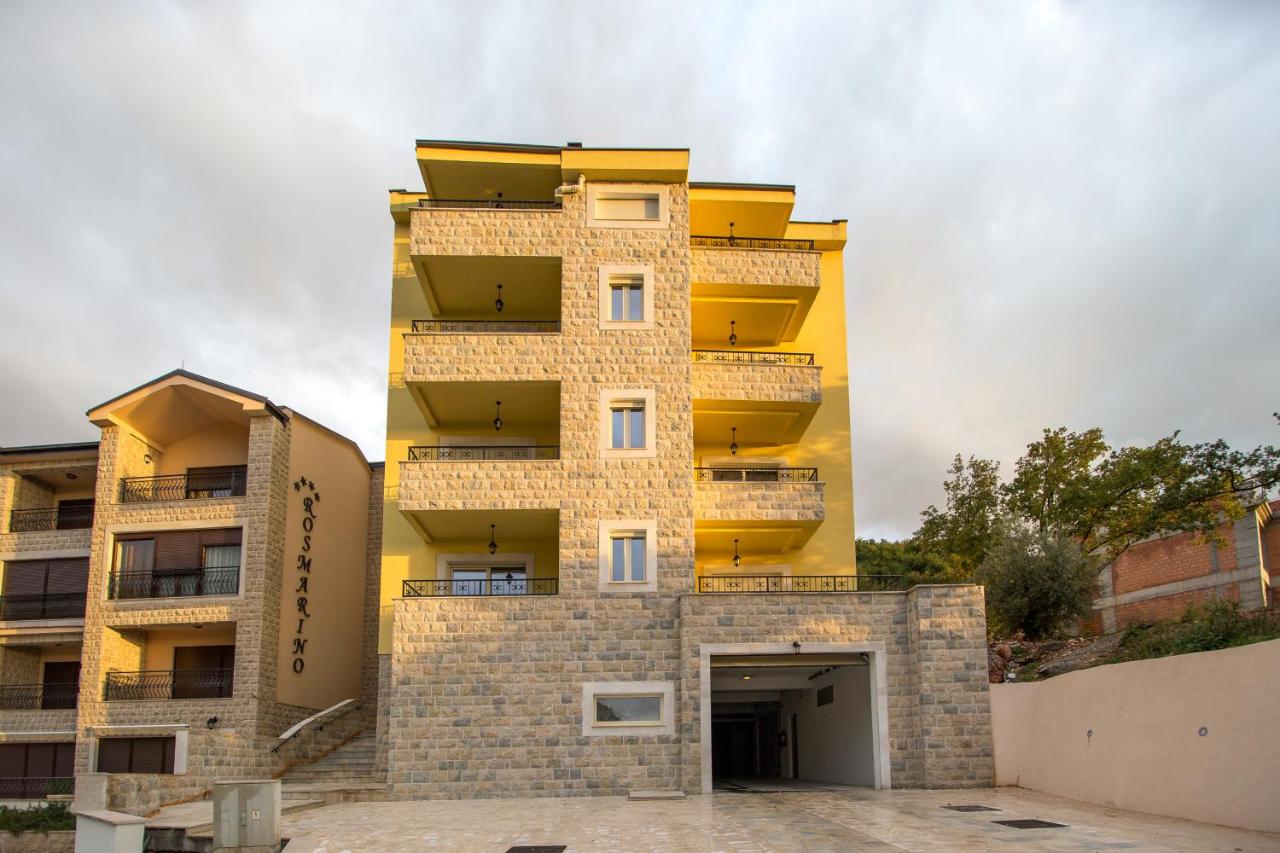 Lux apartment Amarin - B&B