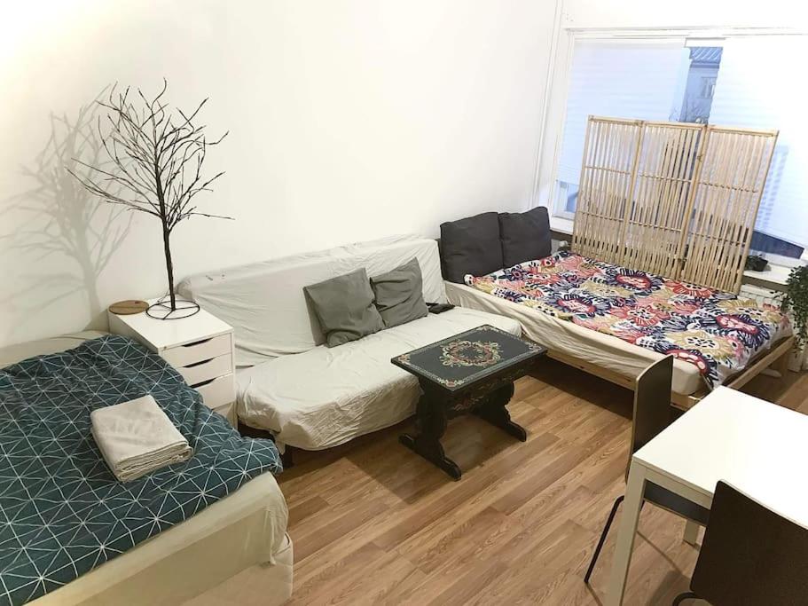 B&B Helsinki - Compact studio in Ullanlinna - Bed and Breakfast Helsinki