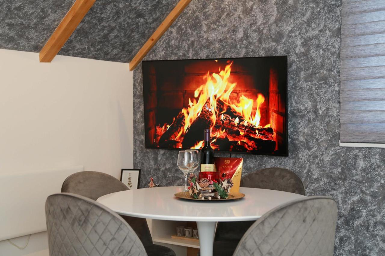 HILLSIDE Apartments - Ferienwohnung Žabljak