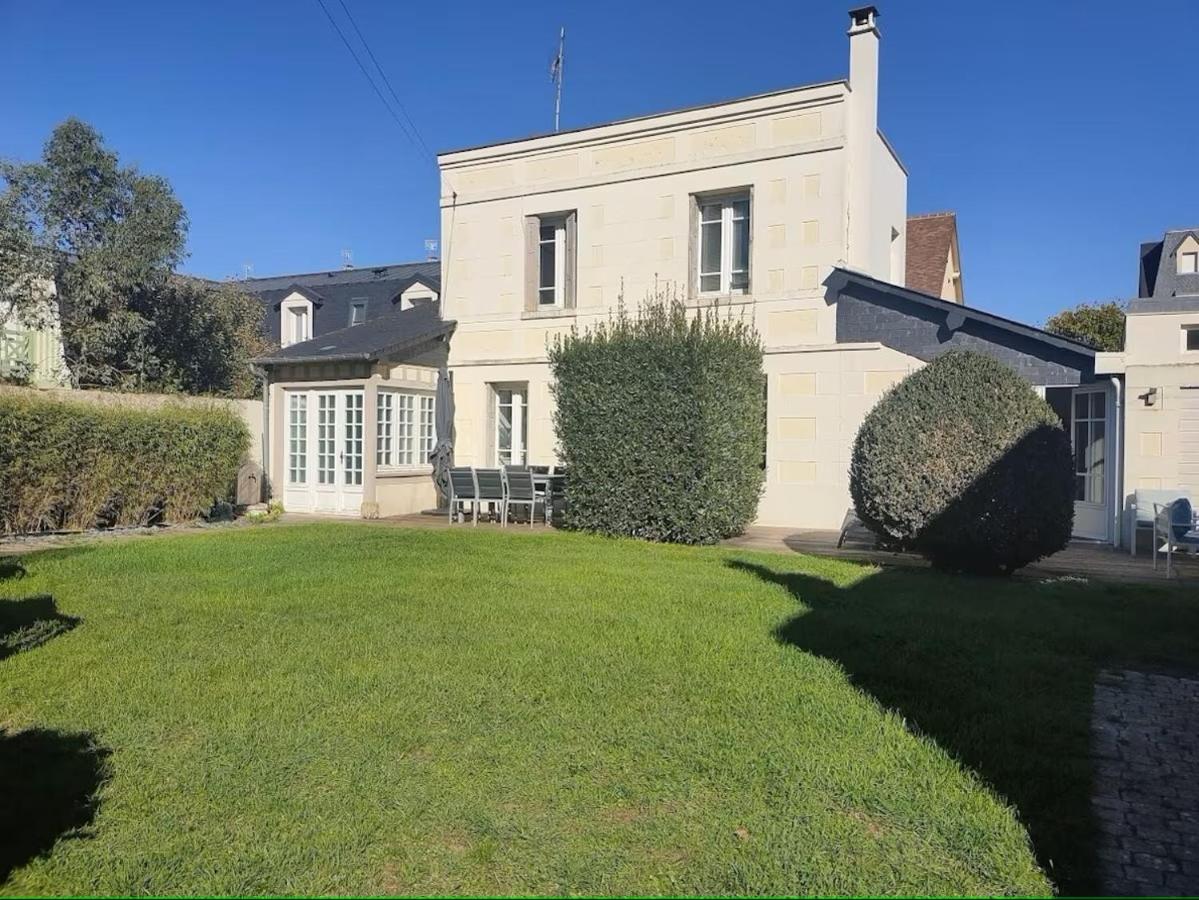 Spacieuse villa avec jardin Deauville centre - Chambres d’hôtes Deauville