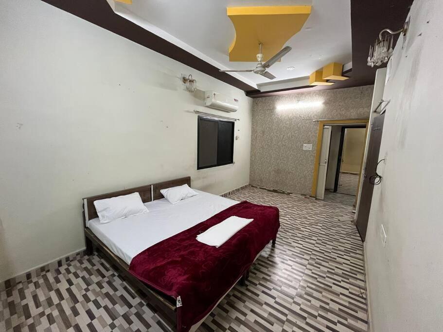 B&B Ujjain - BlueVilla HomeStays - Bed and Breakfast Ujjain