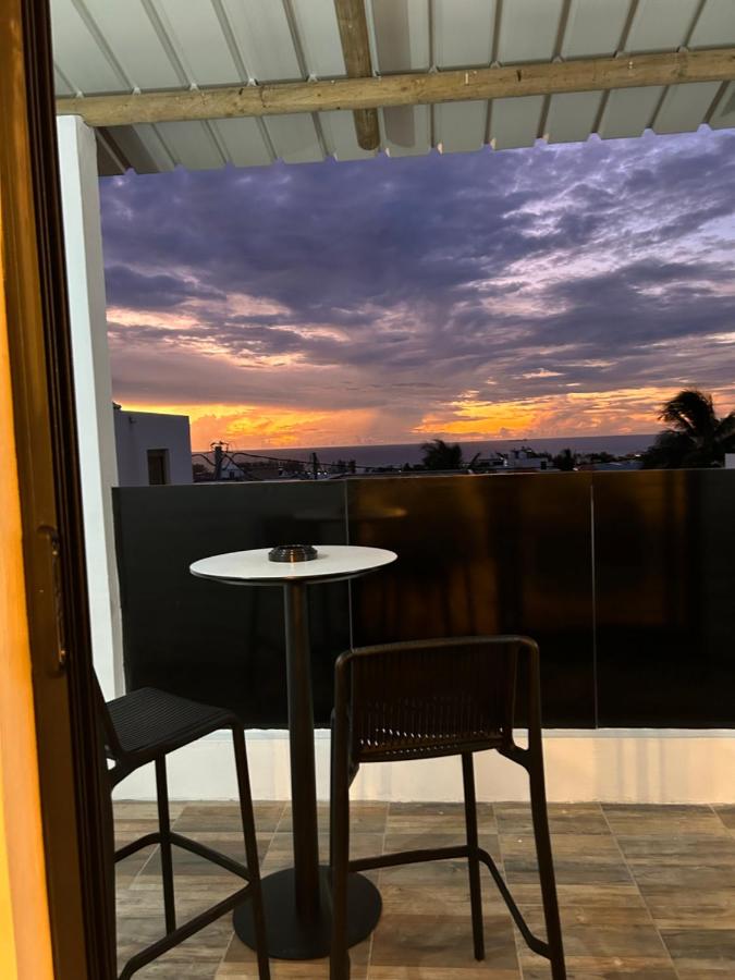 Amazing Sunset view rooftop. - B&B