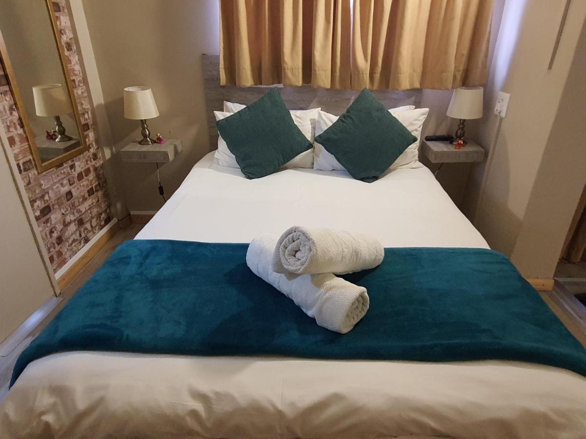 Double Room with Patio
