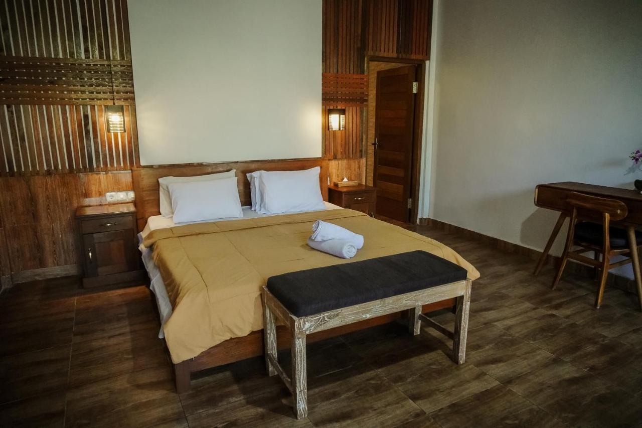 King Room with Pool View