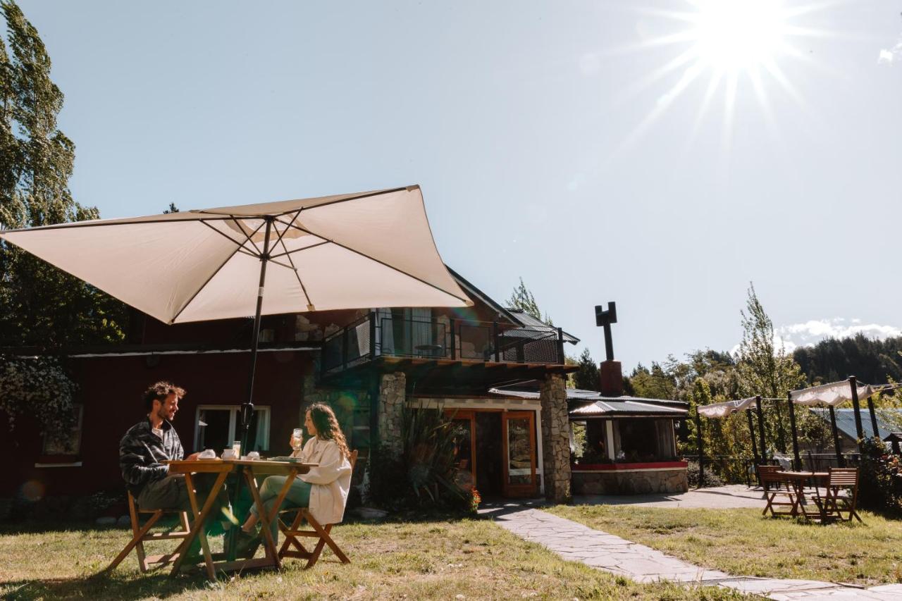 Equs Hostería de Campo y Casa de te galés - B&B Bariloche