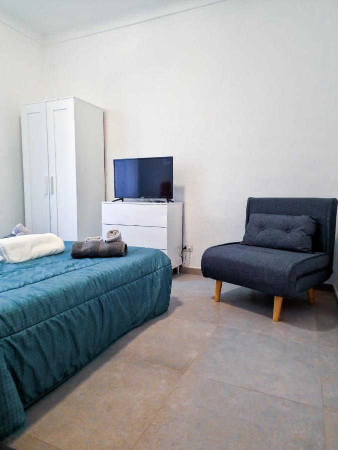 B&B San Remo - Il Nuovo Vicoletto - Sanremo Apartments - Bed and Breakfast San Remo